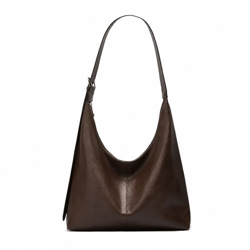 Effortless Chic Meets Spacious Daily Utility