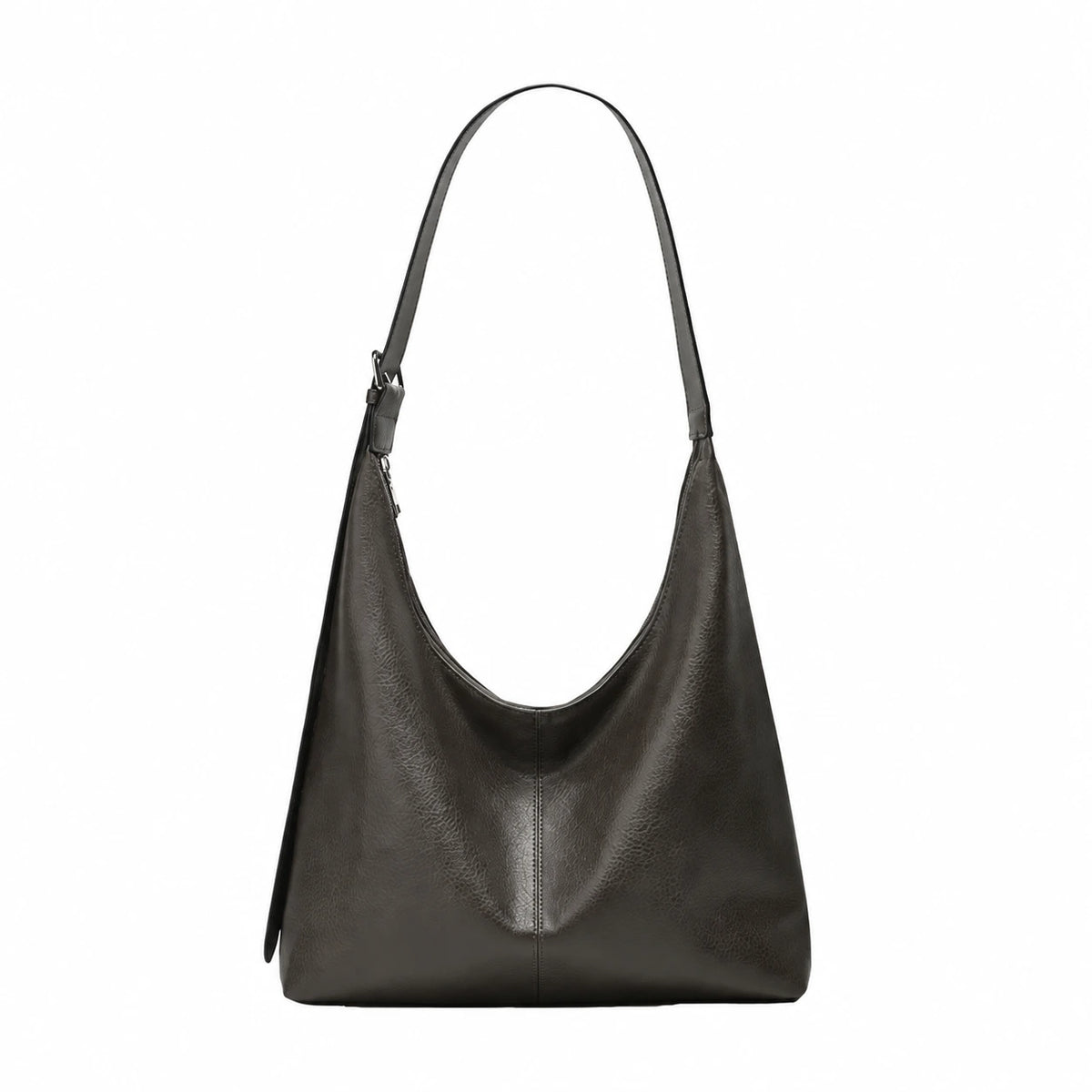 Effortless Chic Meets Spacious Daily Utility