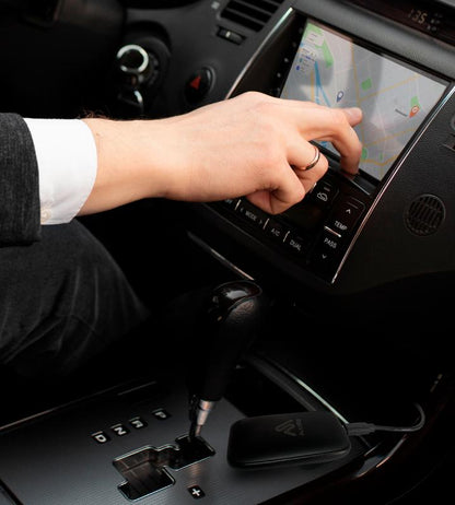 Wireless CarPlay AI Box: Stream Netflix & YouTube